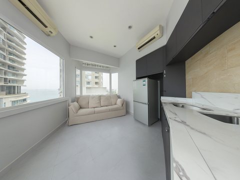 kitchen b