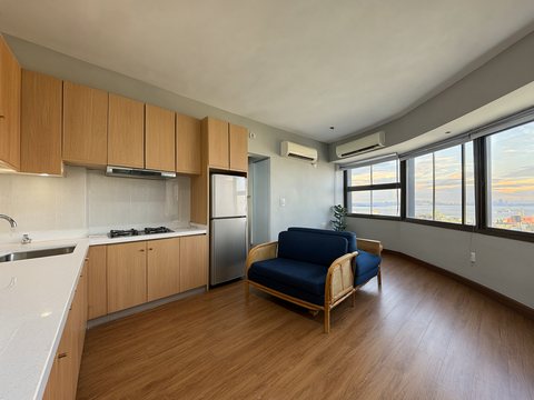 kitchen b