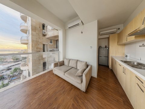 kitchen b